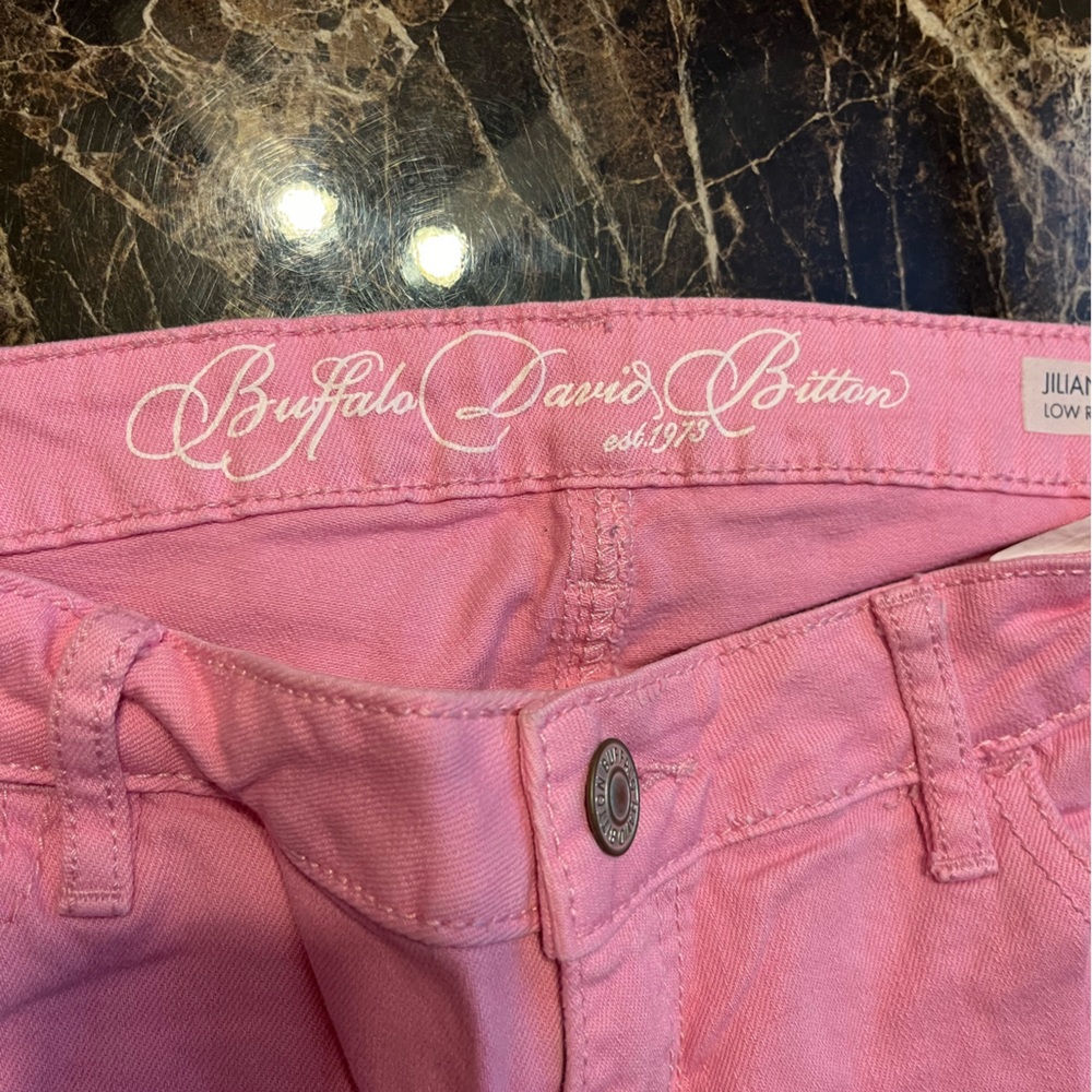 Ladies Buffalo Jeans. - Picture 4 of 5